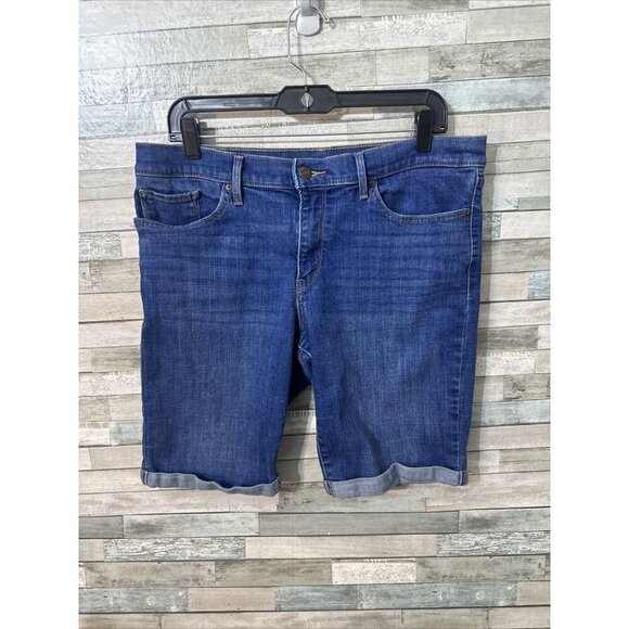 Women’s Levi’s Bremuda Shorts Dark Wash Size 32 - Picture 4 of 16